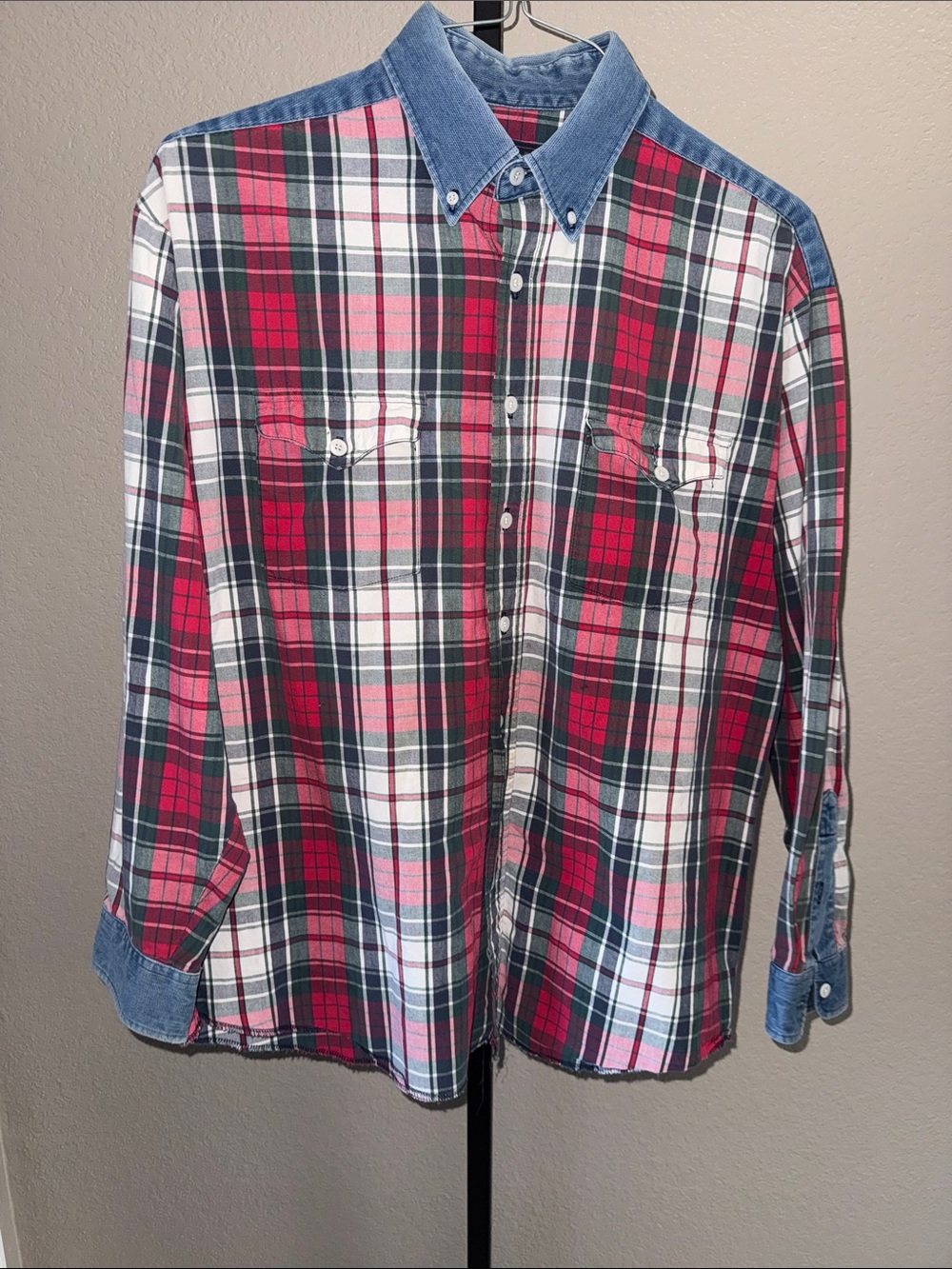 Panhandle Slim Red Plaid Button-Down Shirt with Contrast Denim size large